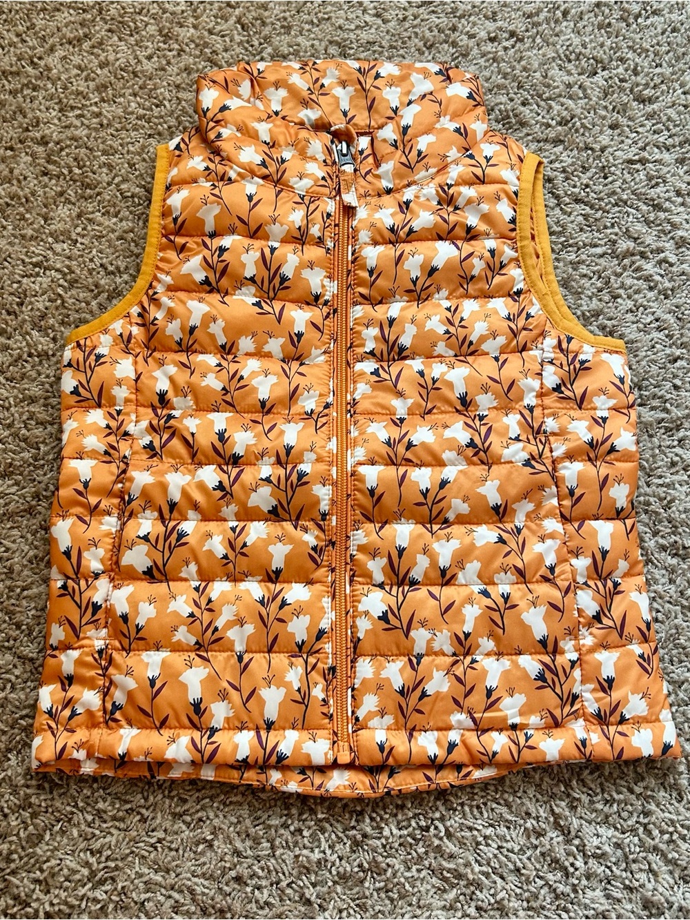 Amazon Essentials Orange Floral Quilted Puffer Vest for Kids